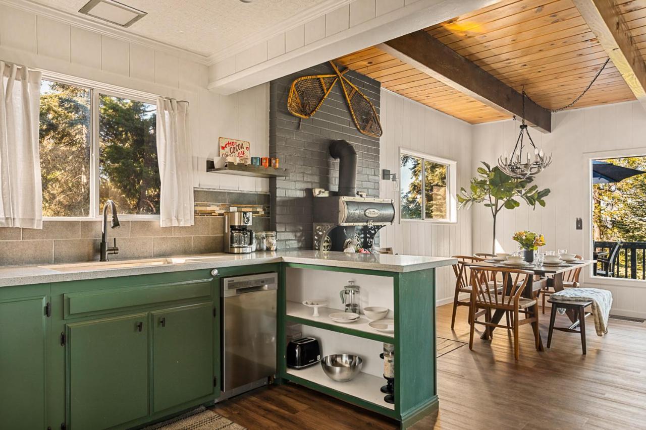 Romantic & Family Friendly Chalet In The Woods Lake Arrowhead Exterior photo